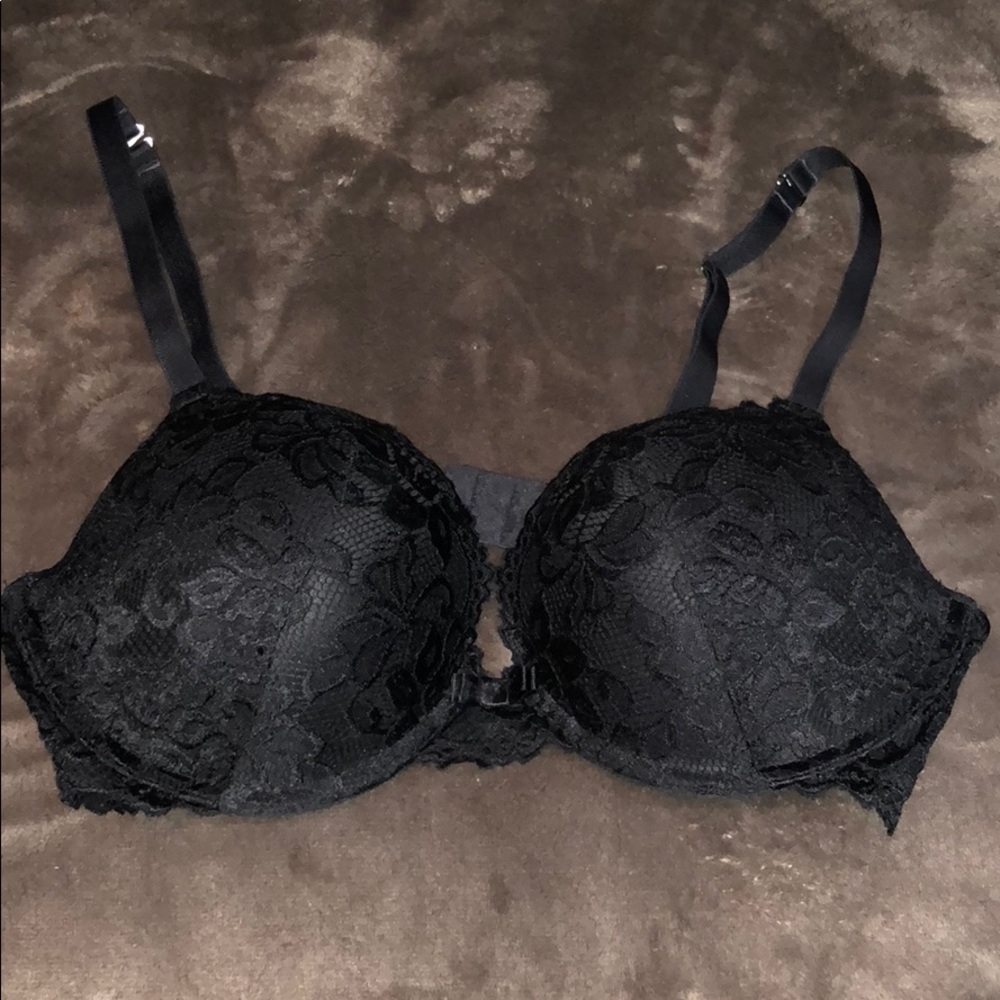 Fredricks of Hollywood Lace Bra (never worn)